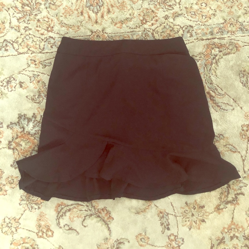 Black mini skirt
